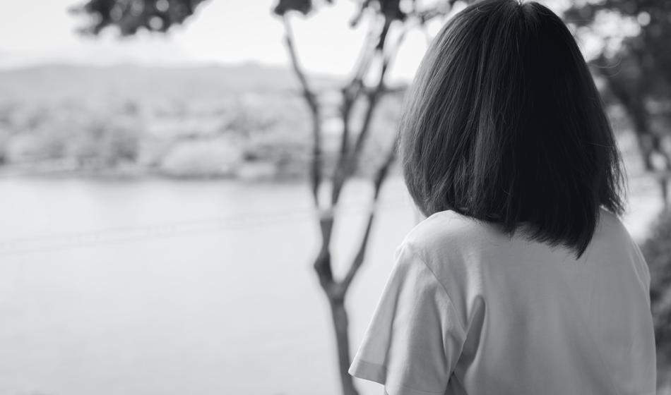 Skrajna revščina: Znana Slovenka znanki kradla denar