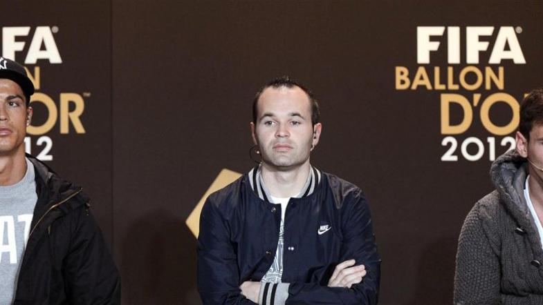 Messi Ronaldo Iniesta zlata žoga podelitev nagrada Zürich prireditev