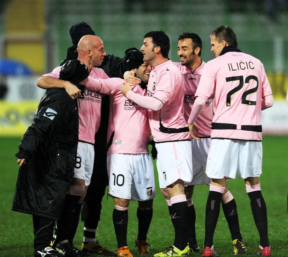 Cesena : Palermo 1:2 Fabrizio Miccoli Josip Iličić | Avtor: EPA