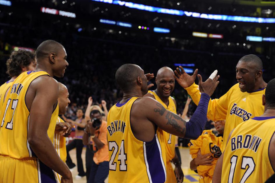 NBA Lakers Kings 1. 1. 2010 Odom Bryant