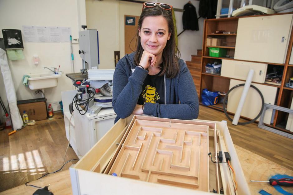 Zavod 404 | Avtor: Saša Despot