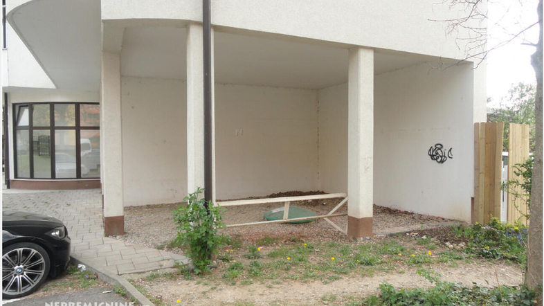 Oglas za nepremičnino