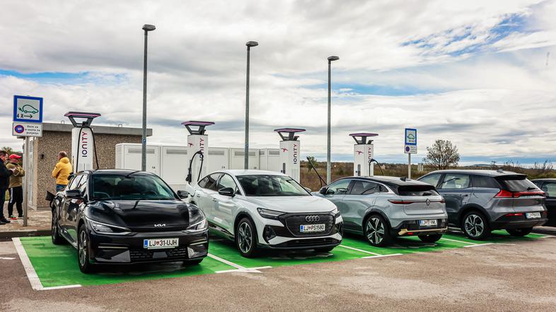 PRIMA električni avti polnjenje doseg ionity