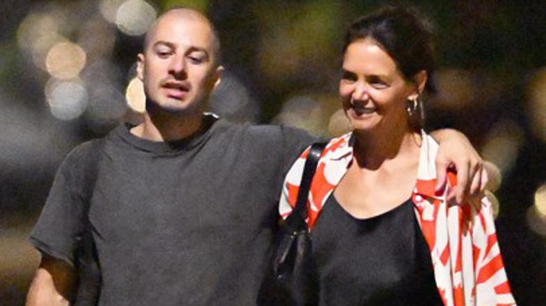 Jason Bard Yarmosky, Katie Holmes