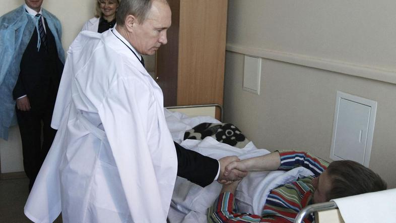 Ruski premier Vladimir Putin že kuje maščevanje za napad na letališče. (Foto: Re