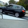 Posnetek je plod BMW-ja in ni pravo merilo za zmogljivosti obeh "soft" terencev.