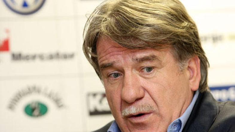 Kasim Kamenica bo po poškodbi Špilerja, Kavaša in Kozline preizkusil novinca Mih