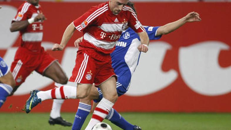 ribery_schalke_pr_reu