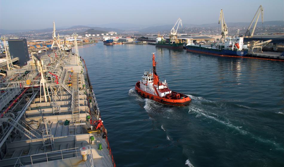 Slovenija zaostruje nadzor nad tujimi ladjami, ki priplujejo k nam