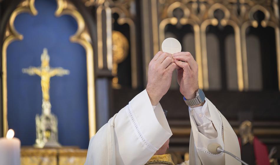 Na območju ljubljanske nadškofije bodo ukinili 12 župnij