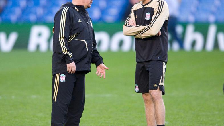 Rafael Benítez verjame, da se bo Gerrard kmalu vrnil v staro, dobro formo. (Foto