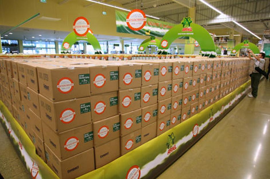 Labirint zavzema prostornino 120 kubičnih metrov, količina praška pa bi zadostov