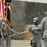 Na ceremoniji ob spustu ameriške zastave v Iraku.