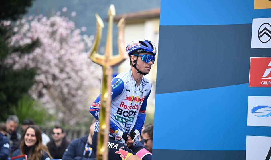 Nora etapa povsem premešala karte, fantastičen nastop Rogliča