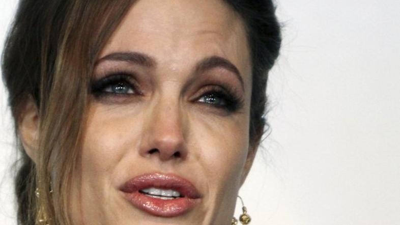 Angelina Jolie, Sarajevo