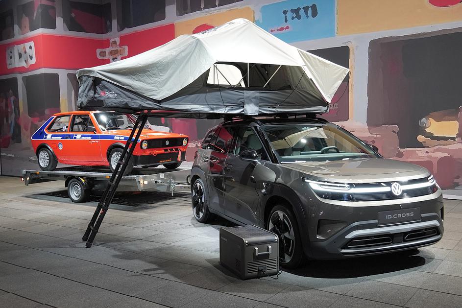 volkswagen ID cross