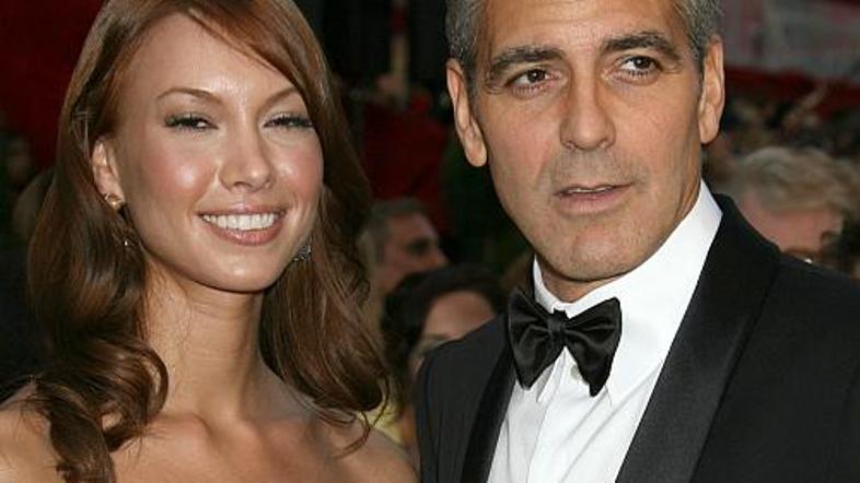 George in Sarah se še vedno dobro razumeta.