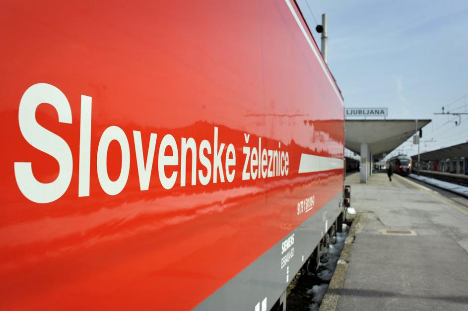 Ustavi se, vlak se ne more