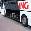 avtobus z odprtim prostorom za prtljago