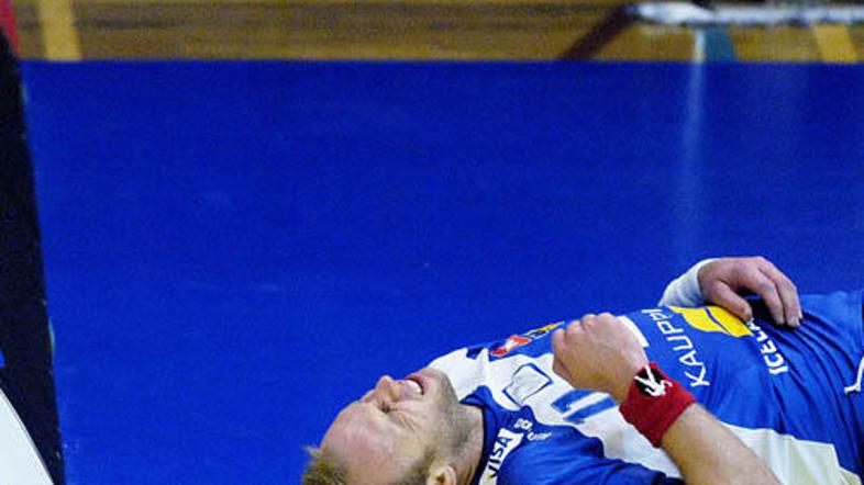 Kljub strogim sodniškim kriterijem udarcev in poškodb ni manjkalo niti na EP na 