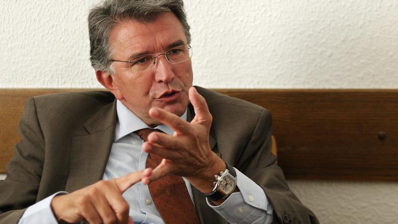 "Če bo nov statut sprejet, bo imela izolska občina s petimi od devetih predstavn