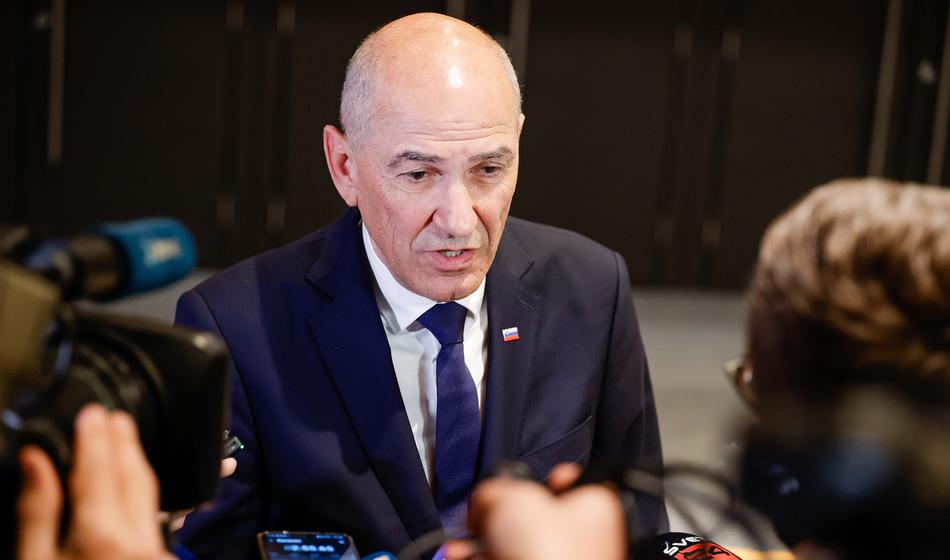 Janša se bo glede izida volitev pritožil na ustavno sodišče