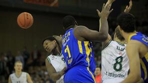 Thompson Schortsanitis Union Olimpija Maccabi ABA