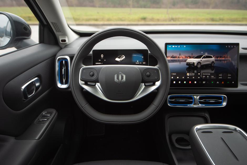 Leapmotor B10 | Avtor: Anže Petkovšek