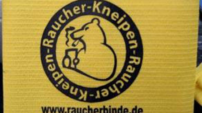 Uli S. je v znak protesta proti zakonu o prepovedi kajenja izdelal tudi takšen z