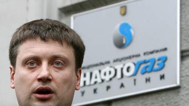 Tiskovni predstavnik podjetja Valentin Zemljanski je sprva poročal o napadu obor