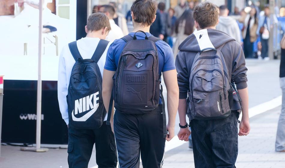 Številni dijaki ostali brez nakazila, to je razlog