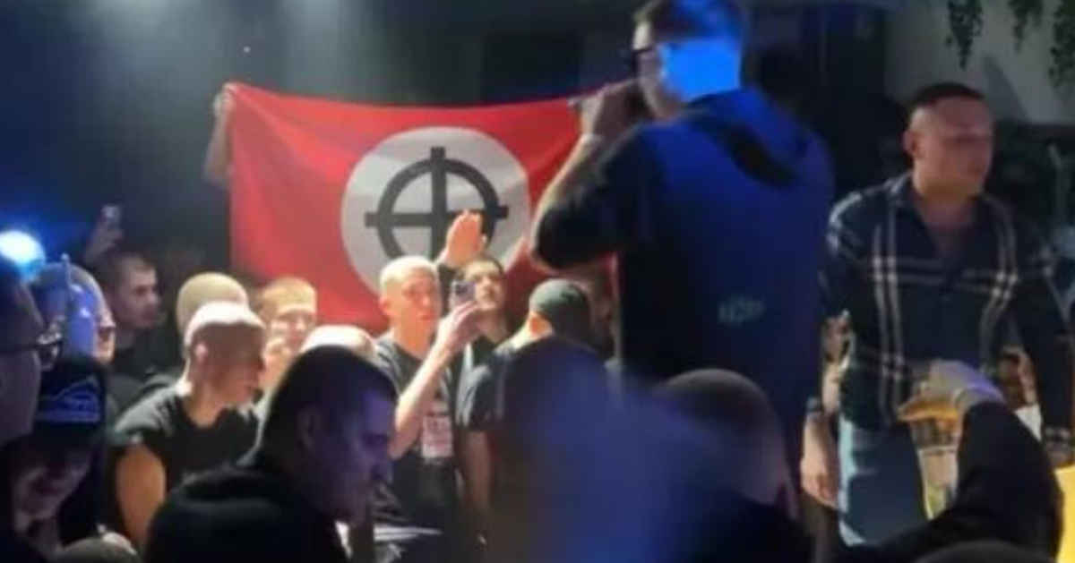 Na koncertu v Luciji poveličevanje nacizma, sledile ostre obsodbe Kép