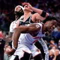 New York Knicks : San Antonio Spurs