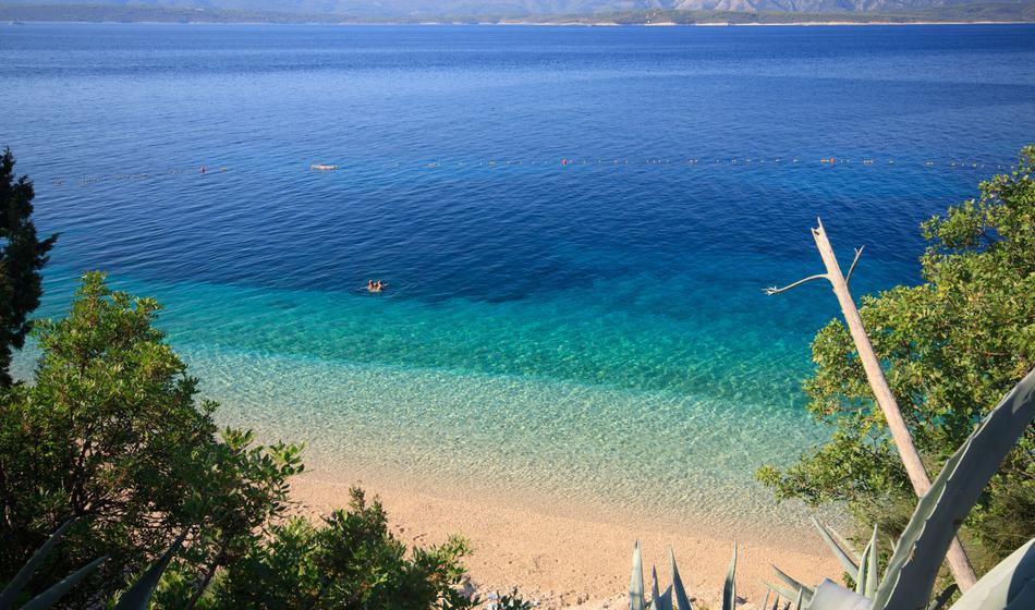 Pozor, če se odpravljate na Hrvaško: Strokovnjaki svarijo pred grožnjo