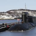 Ruska jedrska podmornica Jekaterinburg v bazi na območju Murmanska.