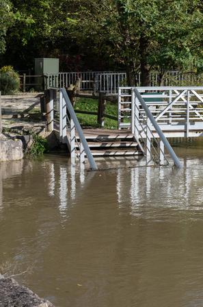 kirk nevihta evropa francija