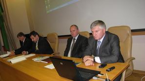 Martin Novšak, direktor Gen energije (prvi z desne, ob njem Darko Gorišek, Srečk