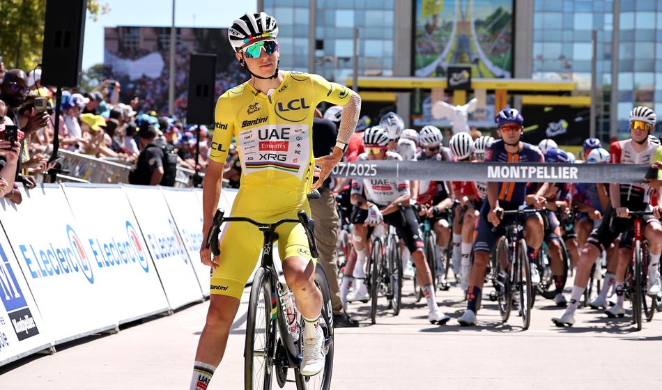 Pogačarjevo ikonično kolo preseglo desetkratnik izklicne cene