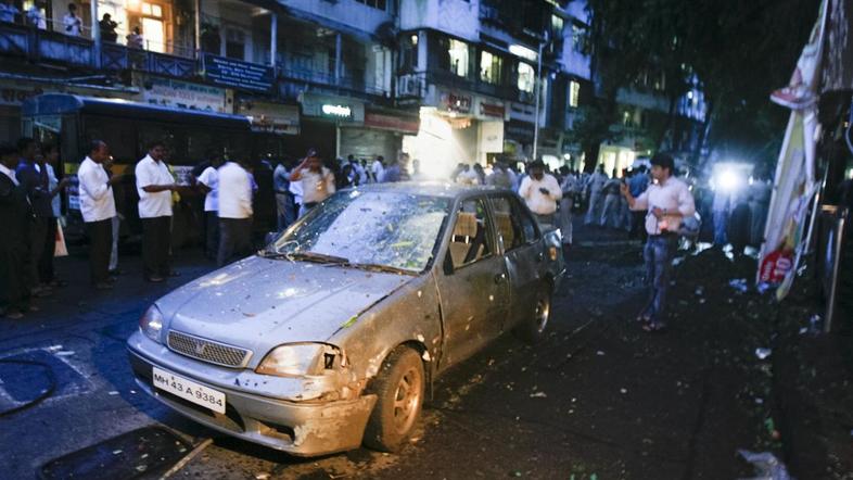 Eksplozija v Bombaju