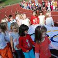 Otroci so na miniolimpijadi spoznavali različne športe in olimpijske simbole.
