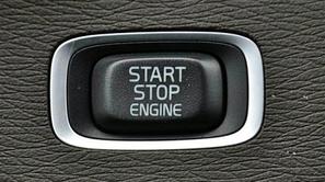 Volvo V60 ocean race gumb za zagon motorja