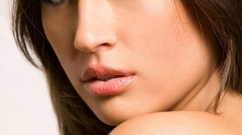 Mlada koža potrebuje le dobro vlažilno nego.