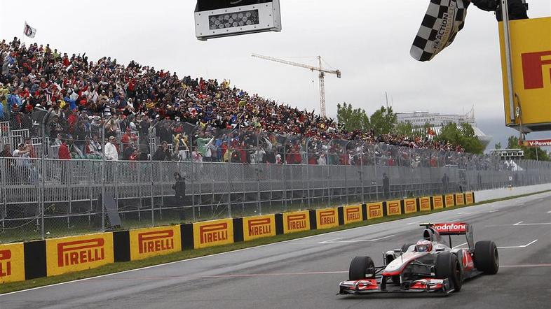 Jenson Button (McLaren) je zmagovalec ene najdaljšihd irak v zgodovini formule 1