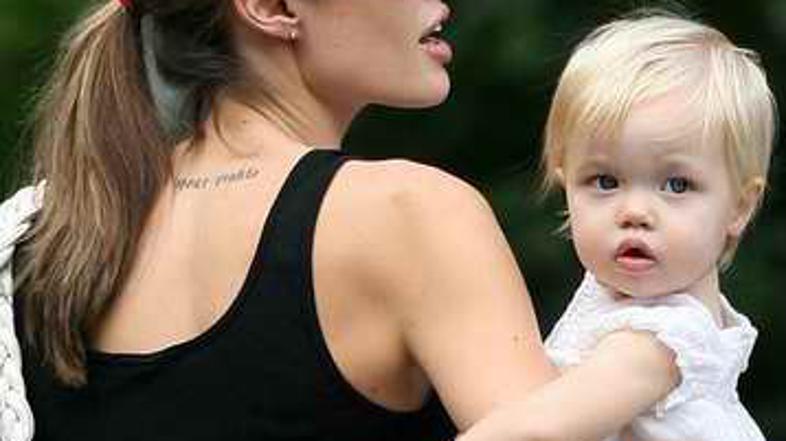 Angelina se med drugo nosečnostjo bojuje z nosečniškim diabetesom.