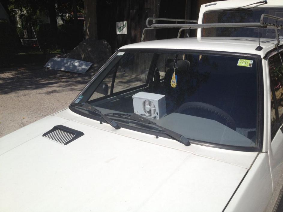 Yugo s klimatsko napravo