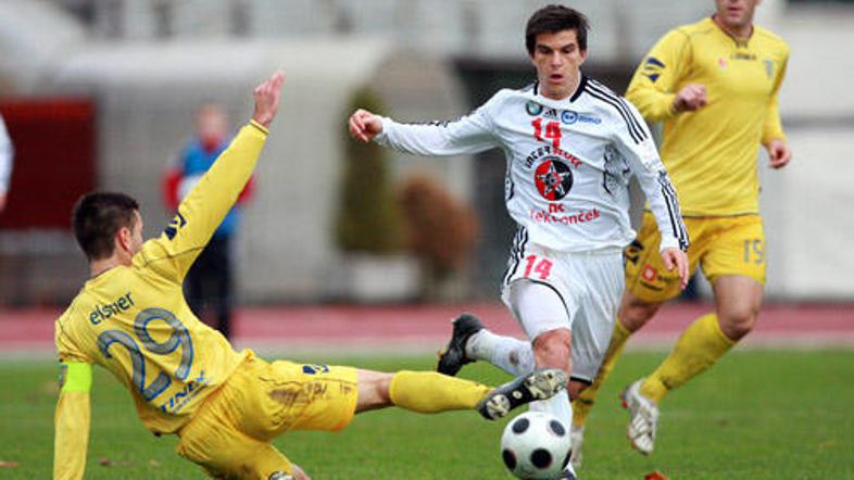 Domžale so zdrsnile že na šesto mesto.