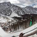 Dolina pod Poncami bo tudi letos gostila najboljše skakalce sveta. (Foto: Sašo D