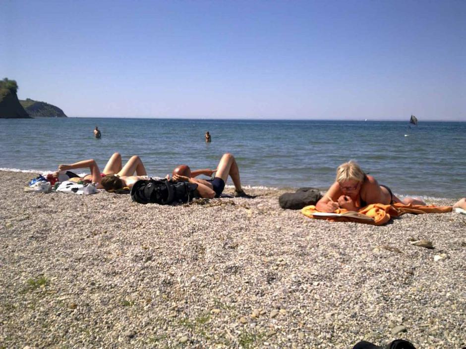 simonov zaliv morje kopalci plaža | Avtor: Bralka Žurnala24