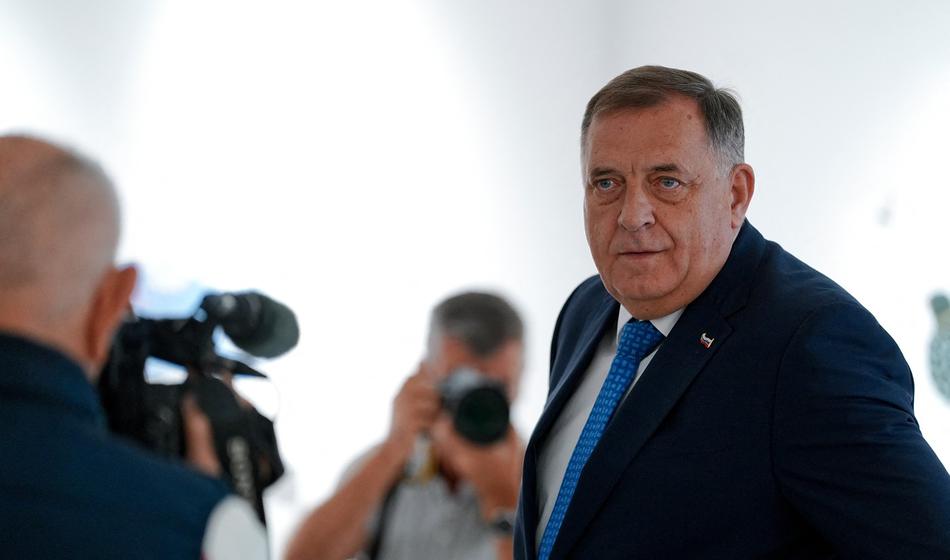 Dodik se je za zmago zahvalil Trumpu