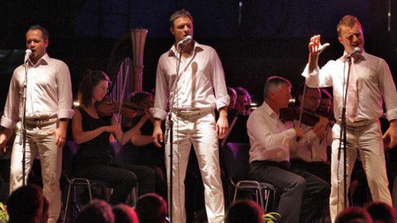 Eroika bo nocoj skupaj z Lango in Severino odprla letošnjo 44. prireditev Pivo i